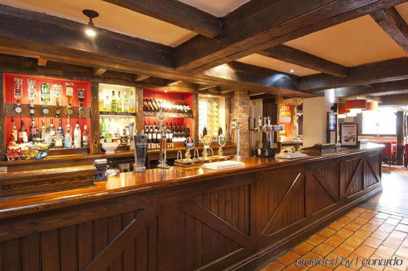 Premier Inn Manchester - Handforth Exteriör bild